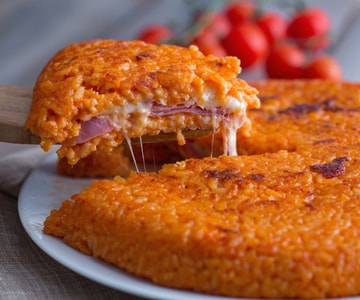 Torta de arroz na frigideira