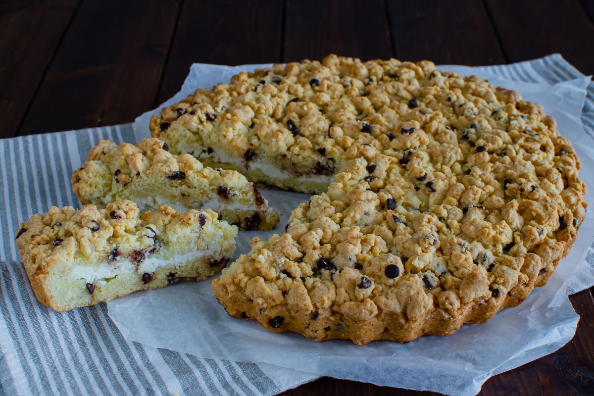 Torta de ricota e chocolate esfarelada