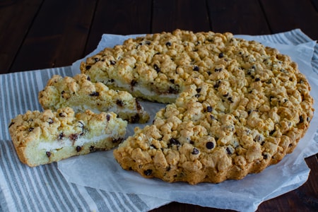 Torta de ricota e chocolate esfarelada