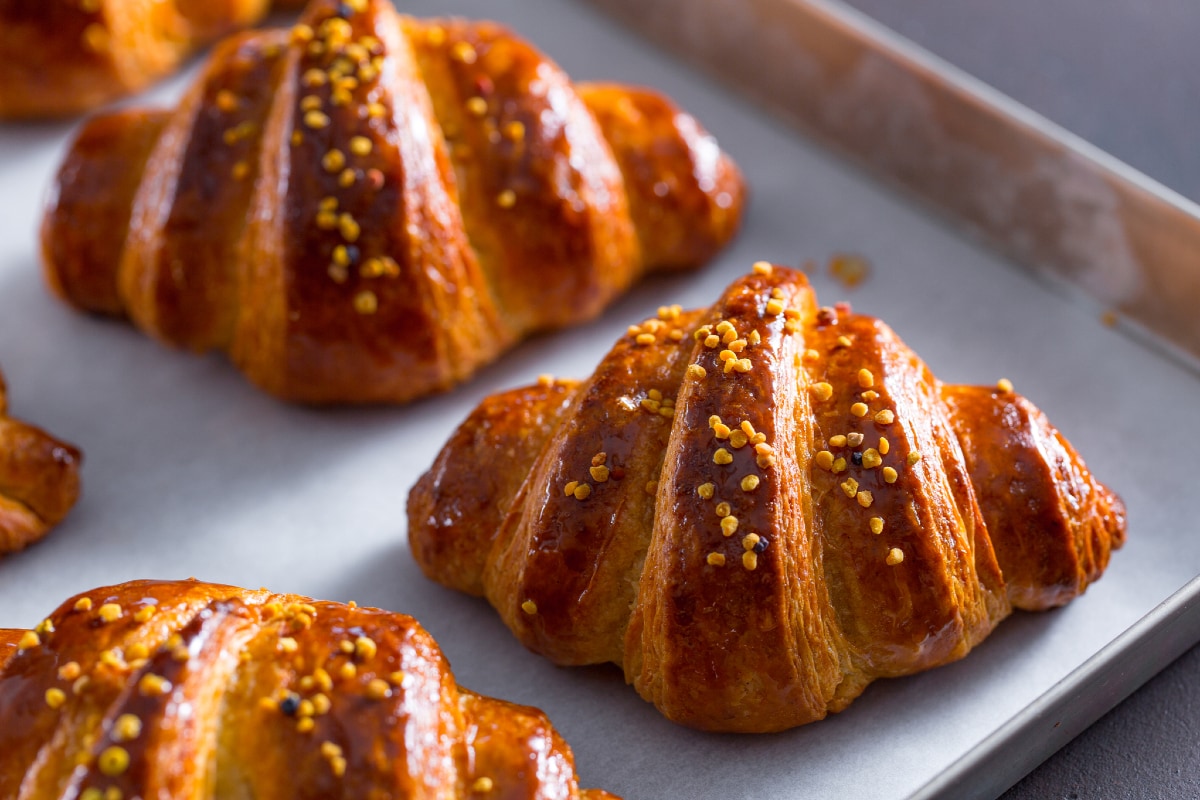 Croissants integrais com mel