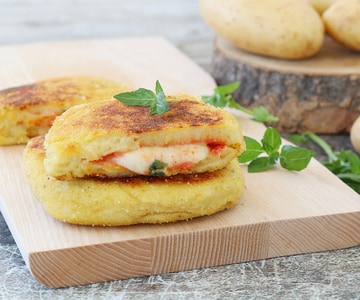 Torrada de batata à pizzaiola