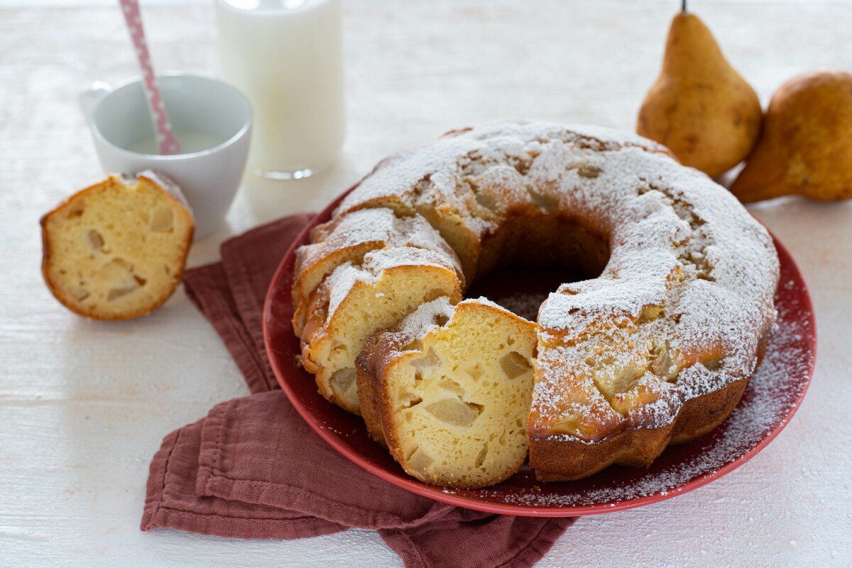 Bolo de ricota e peras