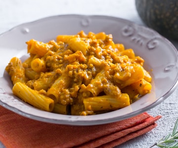 Pasta abóbora e linguiça