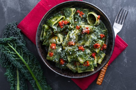 Calamarata com cavolo nero e 'nduja