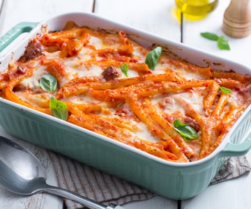 Ziti ao forno (receita limpa-geladeira)