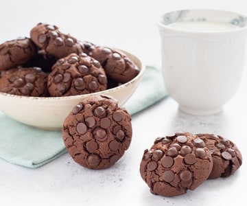 Biscoitos de chocolate sem manteiga