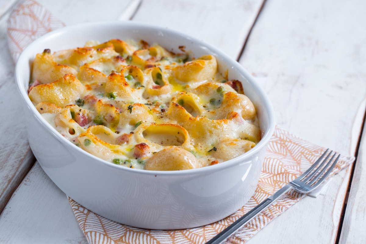 Conchiglioni mortadela e ervilhas