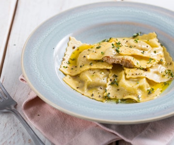 Tortelli de linguiça e batata