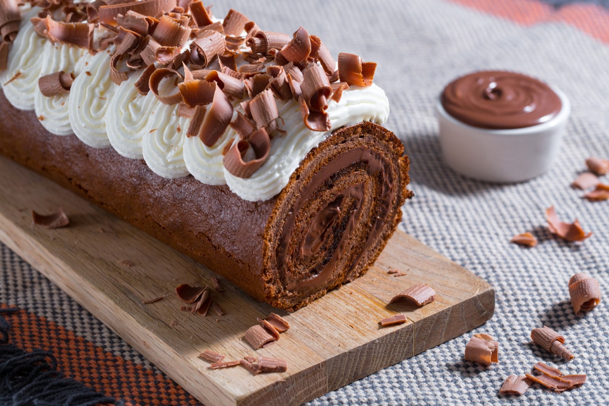 Rolo de cacau com creme de leite e Nutella