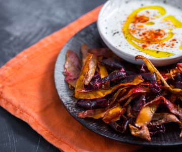 Chips de cascas de vegetais