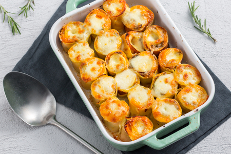 Ninhos de cogumelos, creme de abóbora e mussarela