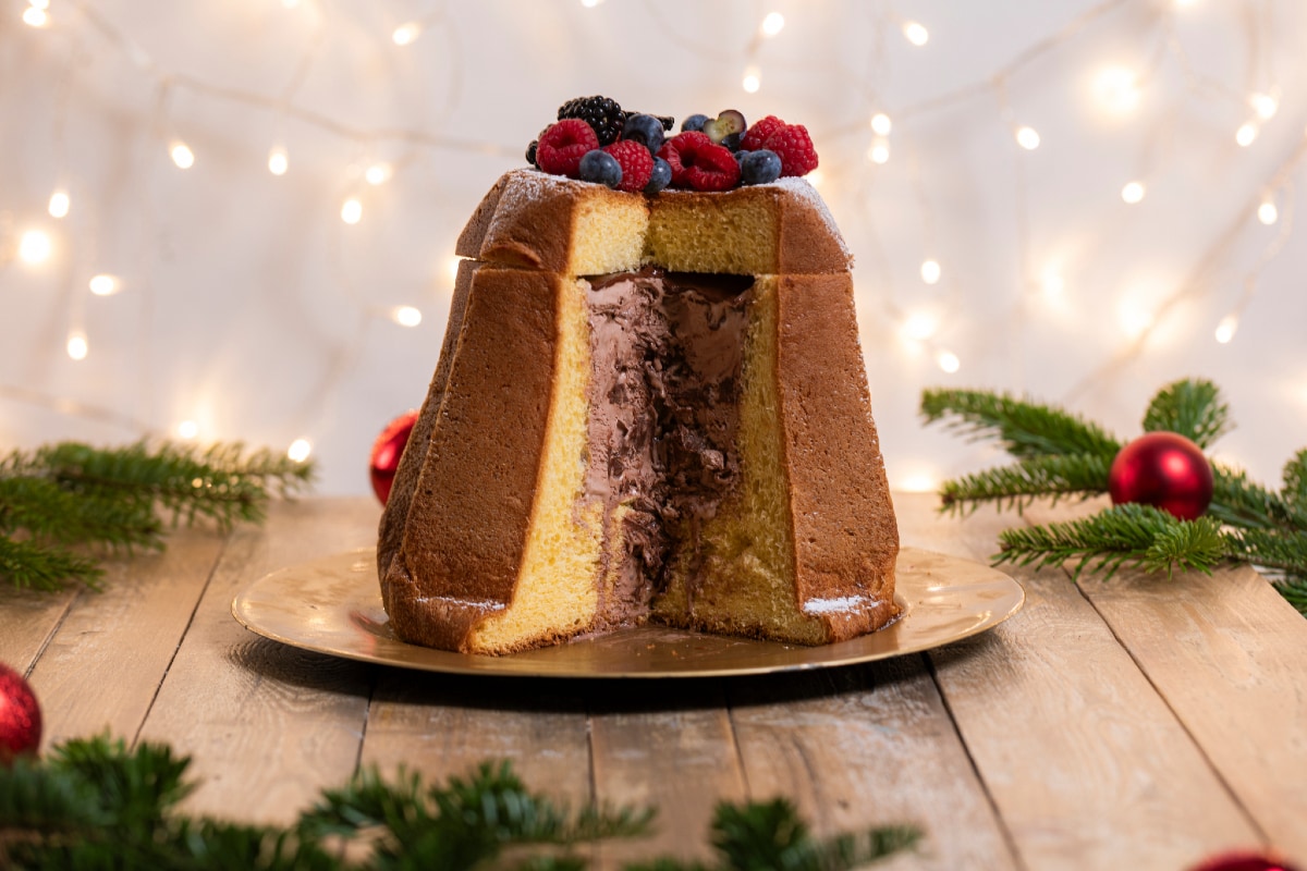 Pandoro recheado com Sorvete de Nutella