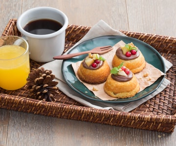 Tortinhas de pandoro com maçãs, nozes e Nutella®