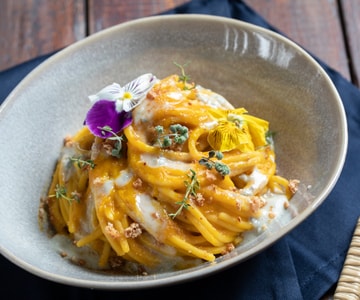 Spaghetti cremosos abóbora e gorgonzola