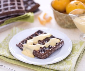 Waffle de cacau com creme de tangerina