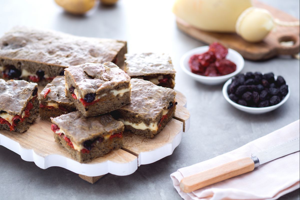 Focaccia de trigo queimado recheada