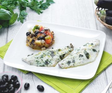Dourada às ervas com caponata