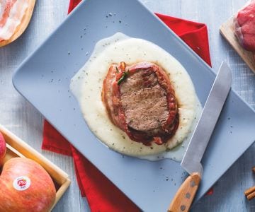 Medalhões de carne com molho de maçã