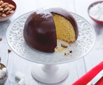 Doce abruzzês com amêndoas e chocolate