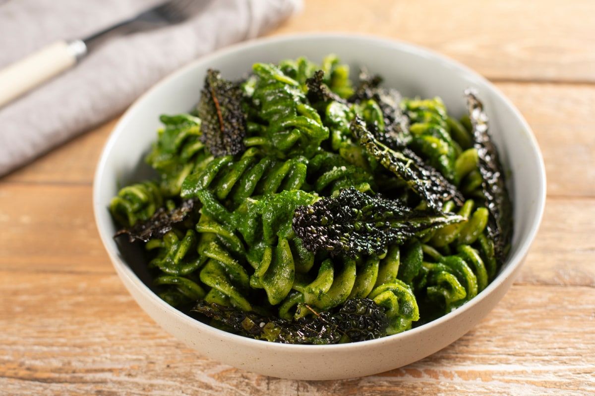 Fusilloni com creme de couve negra