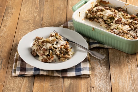 Cannelloni recheados com ragu de alcachofras e linguiça