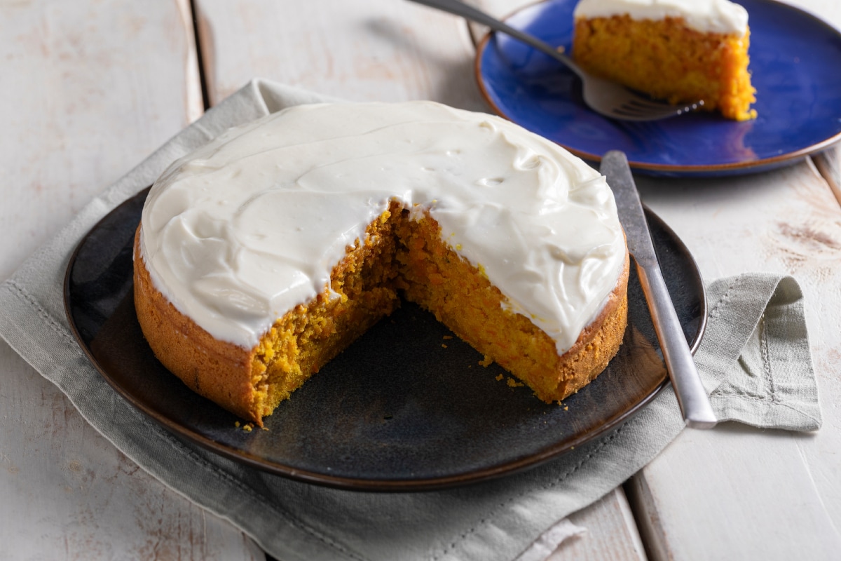 Bolo de cenoura muito fofinho