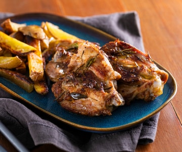 Coxas de frango na fritadeira a ar