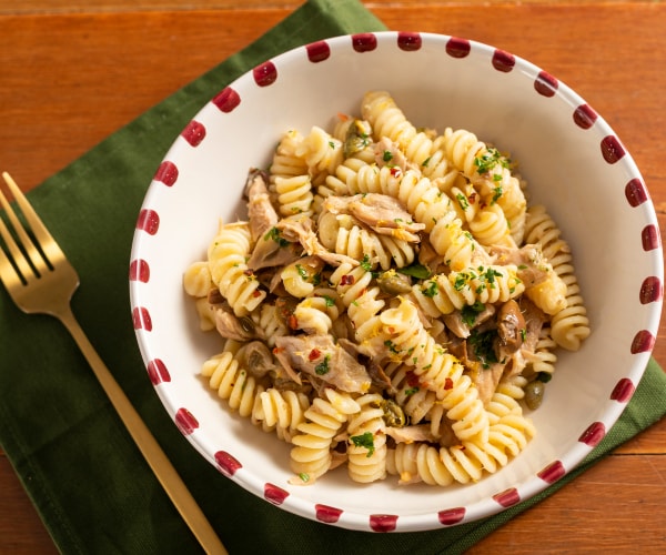 Massa com atum sem molho de tomate