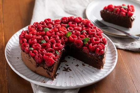Torta tenerina de framboesas