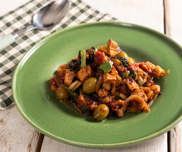 Caponata de peixe-espada