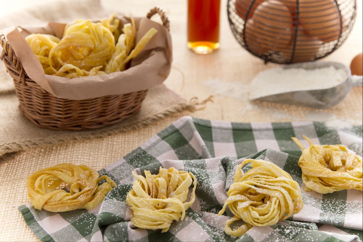 Nidi di tagliatelle dolci al Passito di Pantelleria