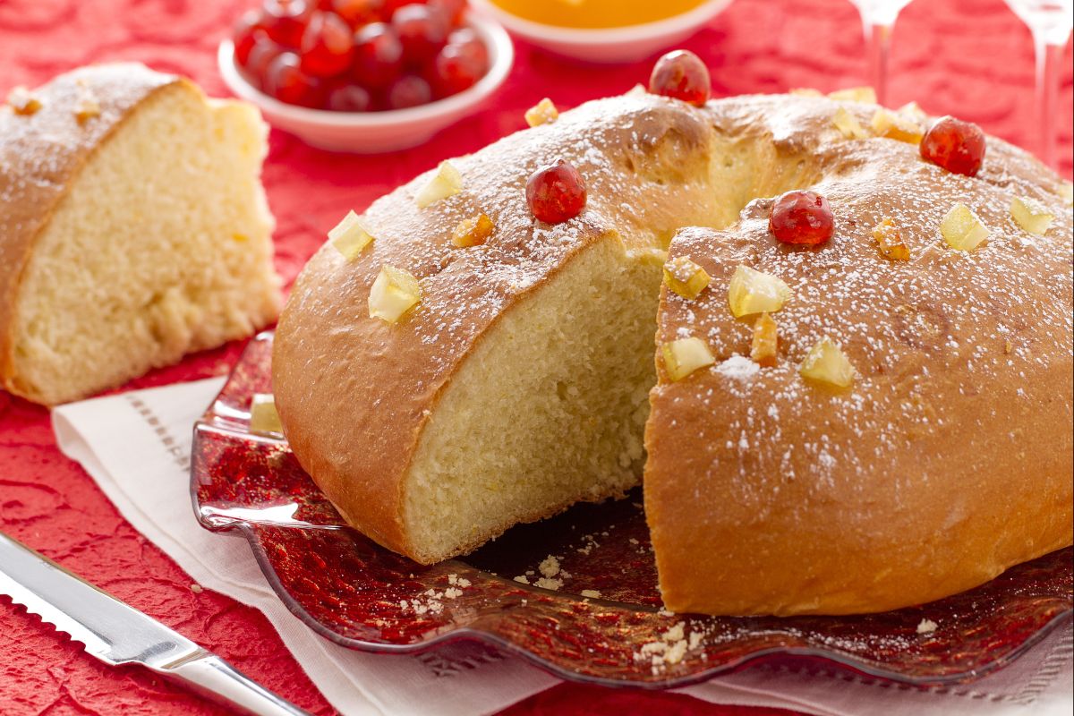 Roscón de Reyes (rosca dos Reis Magos)