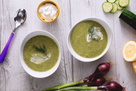 Creme de pepino e iogurte