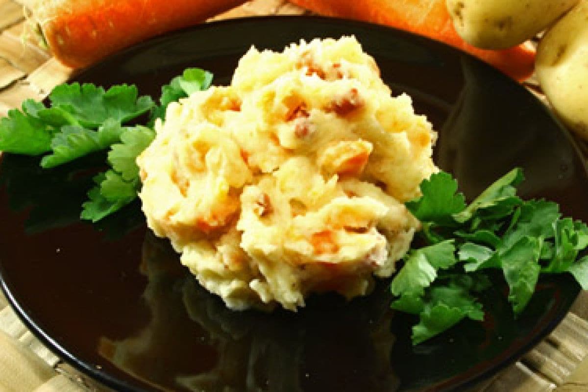 Stoemp belga com cenouras