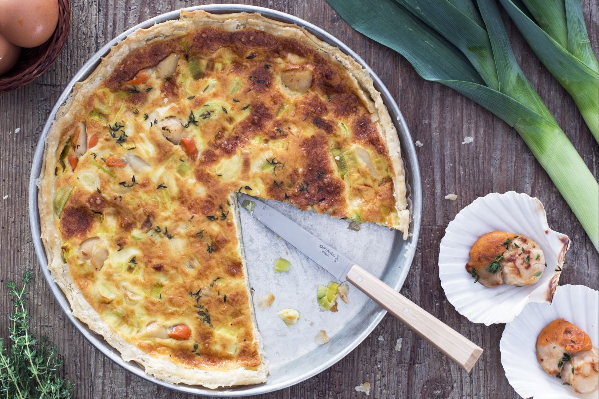 Quiche com vieiras e alho-poró