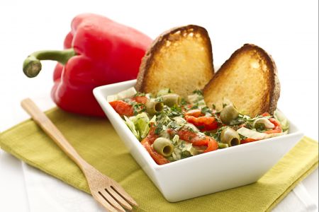 Salada de aipo e pimentões