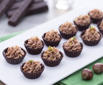 Bombons de chocolate amargo com creme de mascarpone