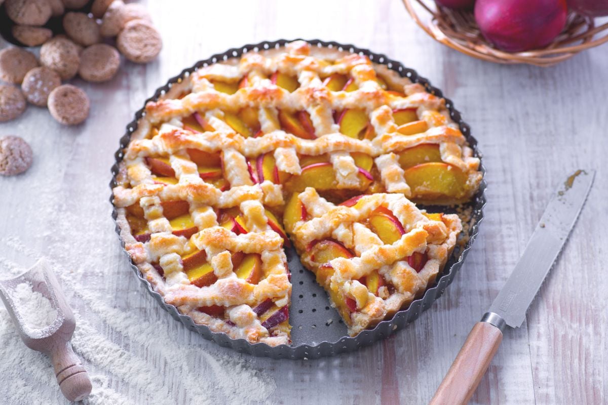 Torta de pêssego e amaretti