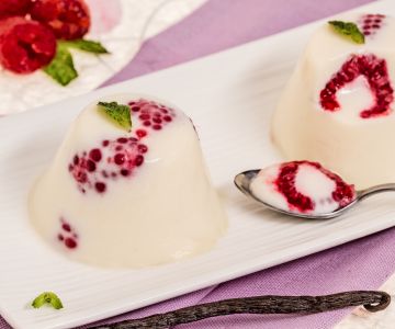 Panna cotta ai lamponi