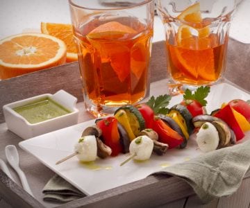 Espetinhos de vegetais grelhados