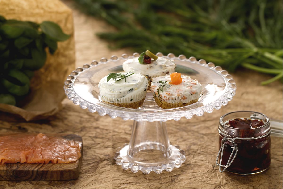 Cheesecake salgados com ervas