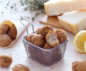 Almôndegas de vitela com limão e manjerona