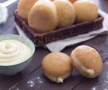 Bombas fritas salgadas