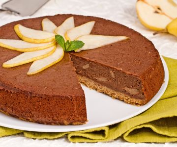 Cheesecake de chocolate e peras