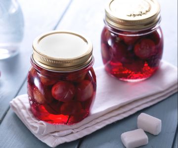 Cerejas em aguardente