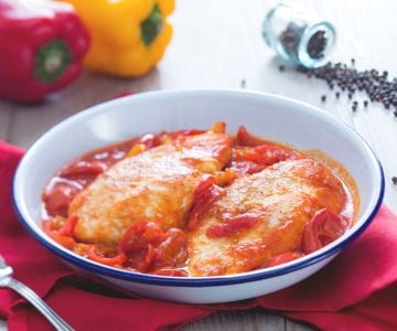 Peito de frango com pimentões