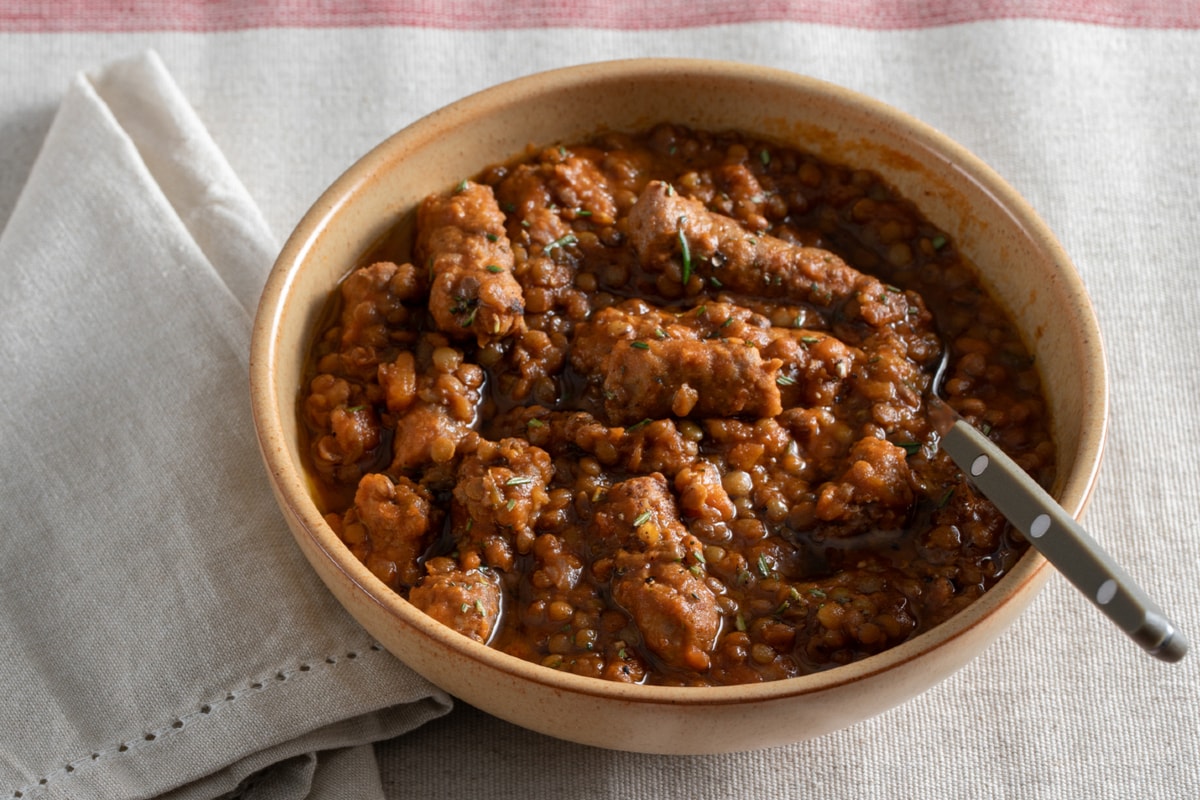 Lentilhas e linguiça