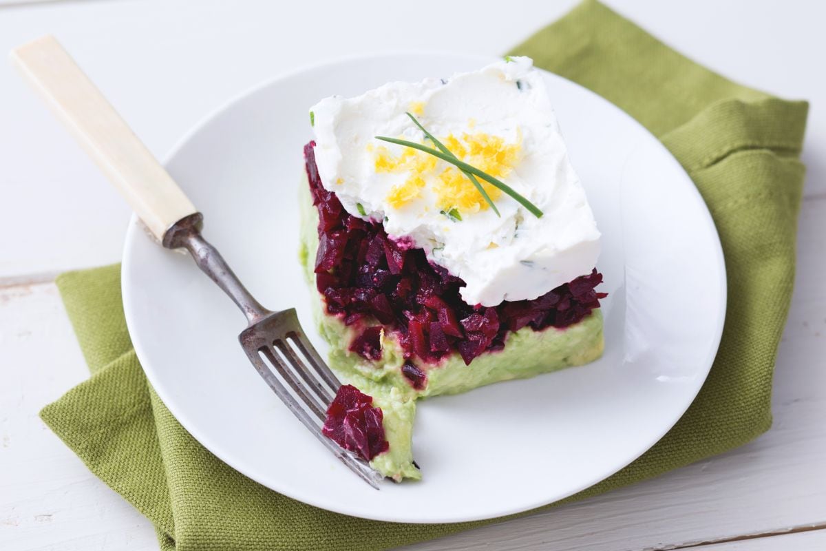 Tartare de beterraba e abacate