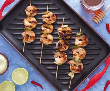 Camarões assados ao mel