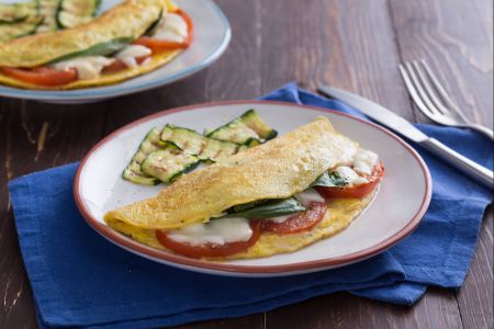 Omelete caprese
